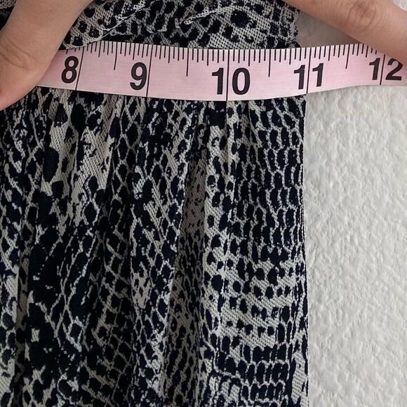 Express Halter Neck Maxi Dress Snakeskin Size XS Black White Python - Picture 12 of 12